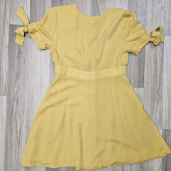 Sugar & Lips Women Golden Yellow Button Down Mini Dress Small - Picture 7 of 8